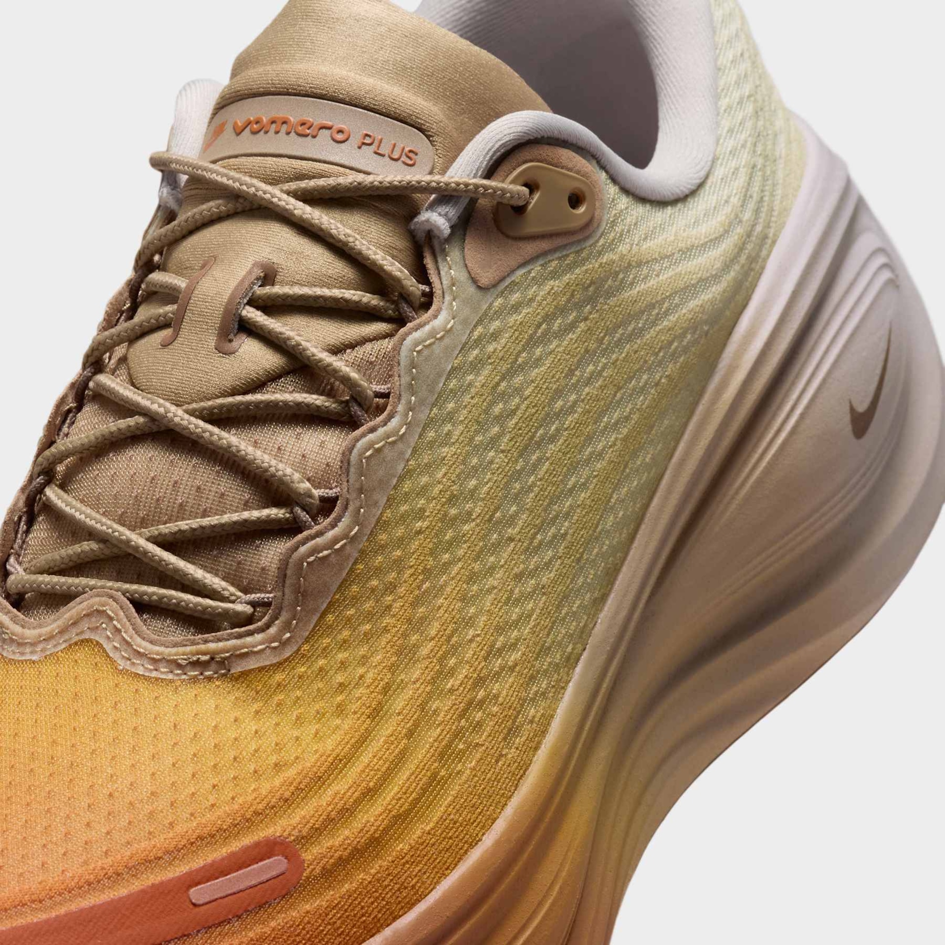 Nike Vomero Plus - Foto 6