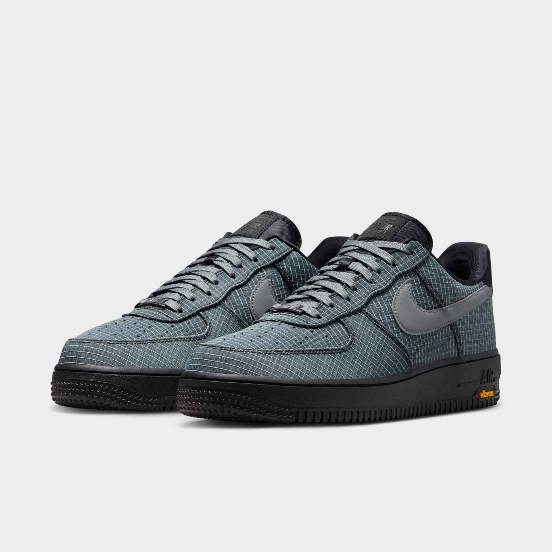 Tênis Nike Air Force 1 ´07 Lx Vibram - Foto 5