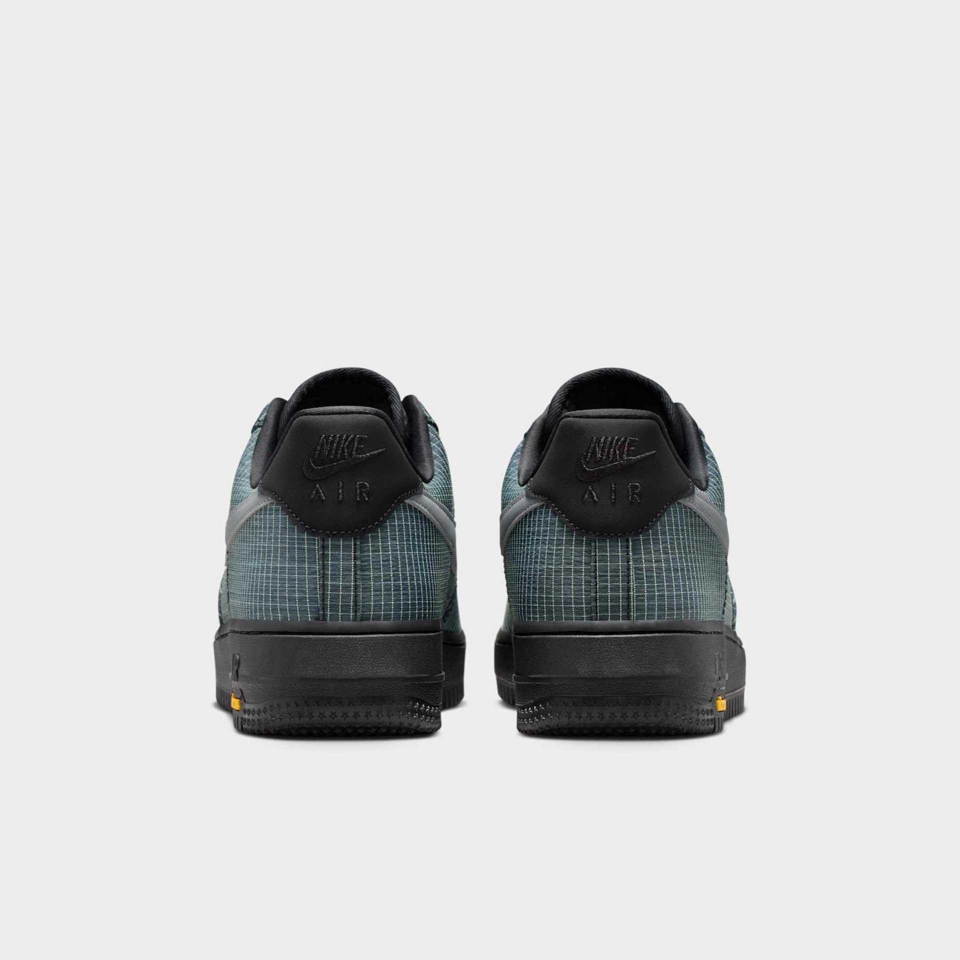 Tênis Nike Air Force 1 ´07 Lx Vibram - Foto 6