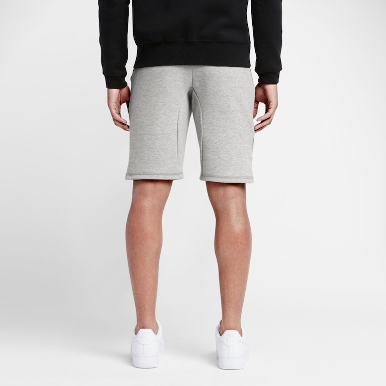 Shorts Nike Tech Fleece Masculino - Foto 4