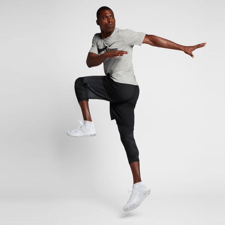 Camiseta Nike Training Swoosh Masculina - Foto 5