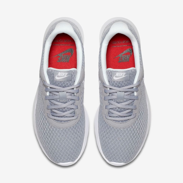 Tênis Nike Tanjun  Feminino - Foto 4