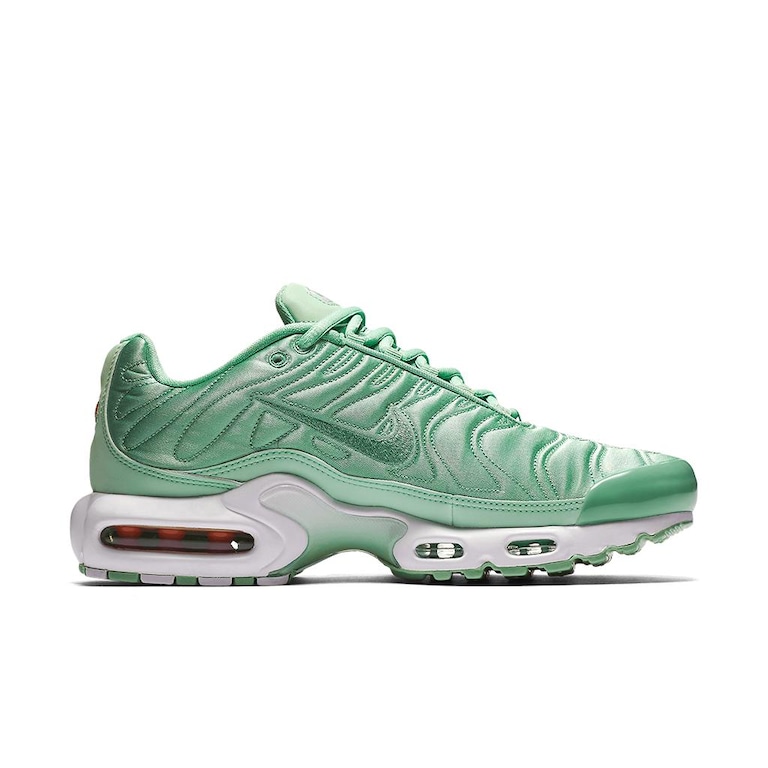 Tênis Nike Air Max Plus Se Feminino - Foto 3