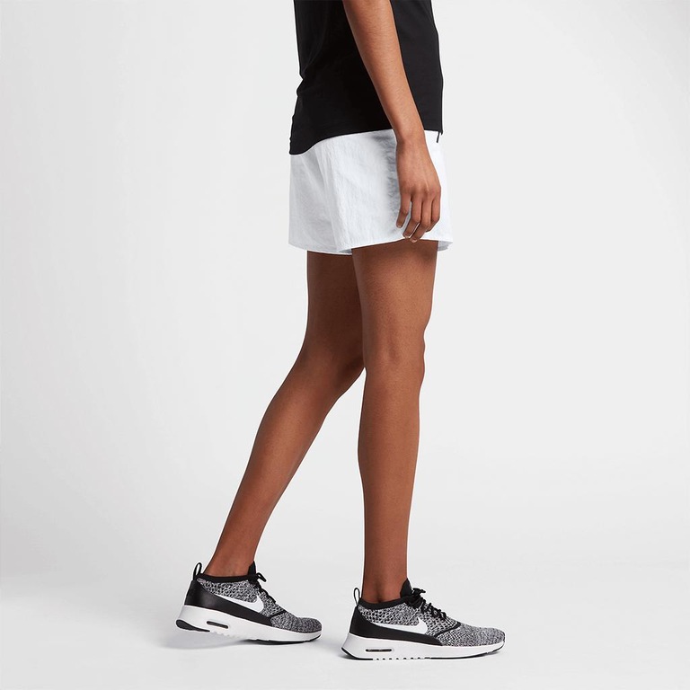 Shorts Nike Tech Bonded Woven Feminino - Foto 2
