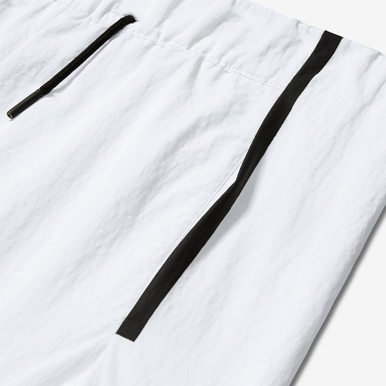 Shorts Nike Tech Bonded Woven Feminino - Foto 7