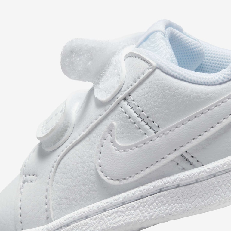 Tênis Nike Court Royale Infantil - Foto 12