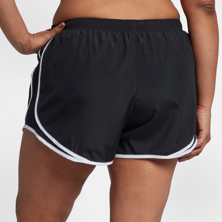 Plus Size - Shorts Nike Tempo Feminino - Foto 2