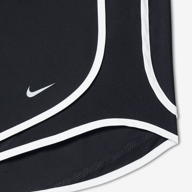 Plus Size - Shorts Nike Tempo Feminino - Foto 9