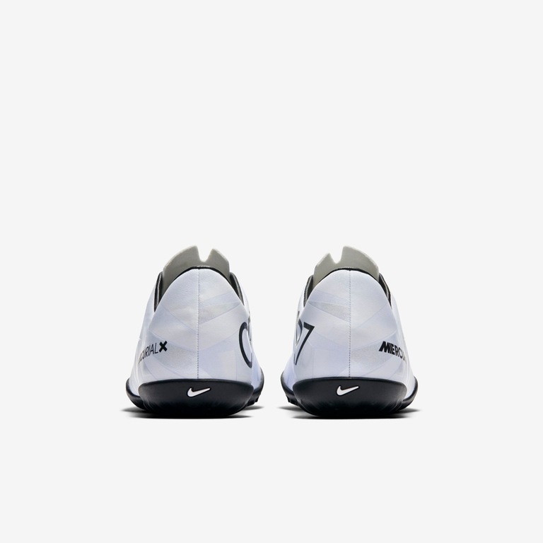 Chuteira Nike MercurialX Victory VI CR7 Infantil Futsal - Foto 6