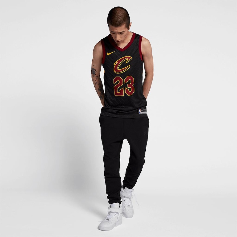 Regata Nike Cleveland Cavaliers Swingman Masculina - Foto 3
