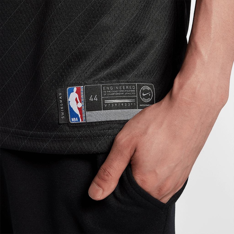 Regata Nike Cleveland Cavaliers Swingman Masculina - Foto 4