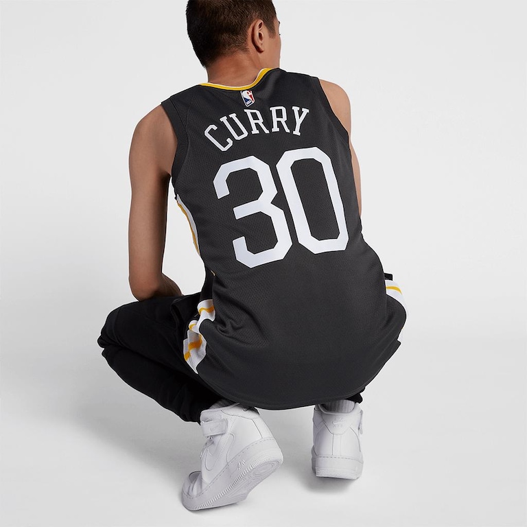 Camiseta Nike Golden State Warriors Swingman Masculina (Stephen Curry) - Foto 2