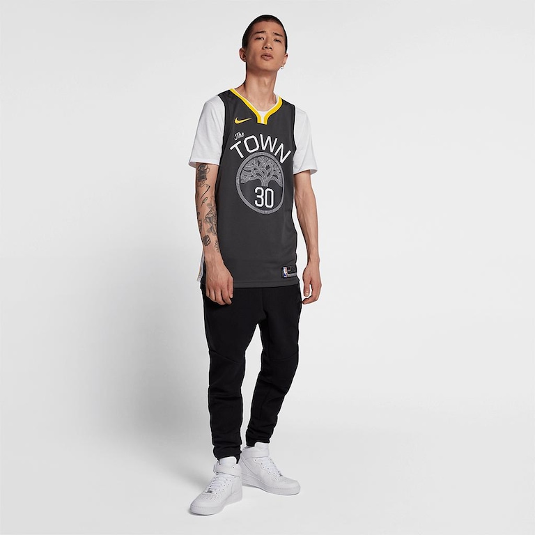 Camiseta Nike Golden State Warriors Swingman Masculina (Stephen Curry) - Foto 3