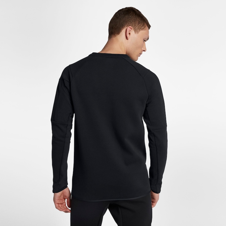 Camiseta Nike Sportswear Tech Fleece Crew Masculina - Foto 3