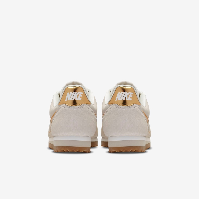 Tênis Nike Classic Cortez Edição Especial Feminino - Foto 6