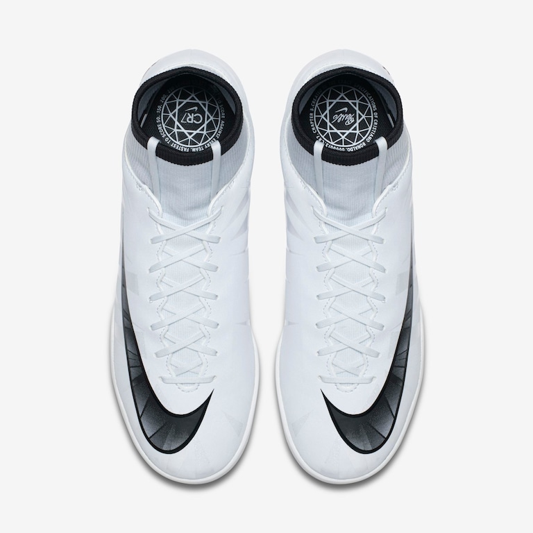 CHUTEIRA NIKE MERCURIAL X VICTORY VI CR7 Futsal - Foto 4