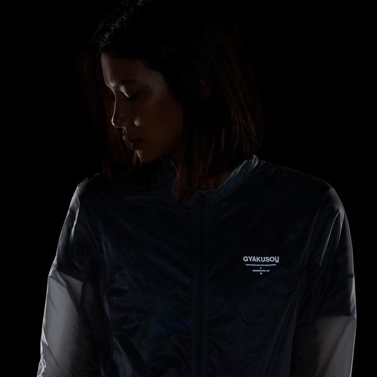 Jaqueta Nikelab Gyakusou Packable Feminina - Foto 5