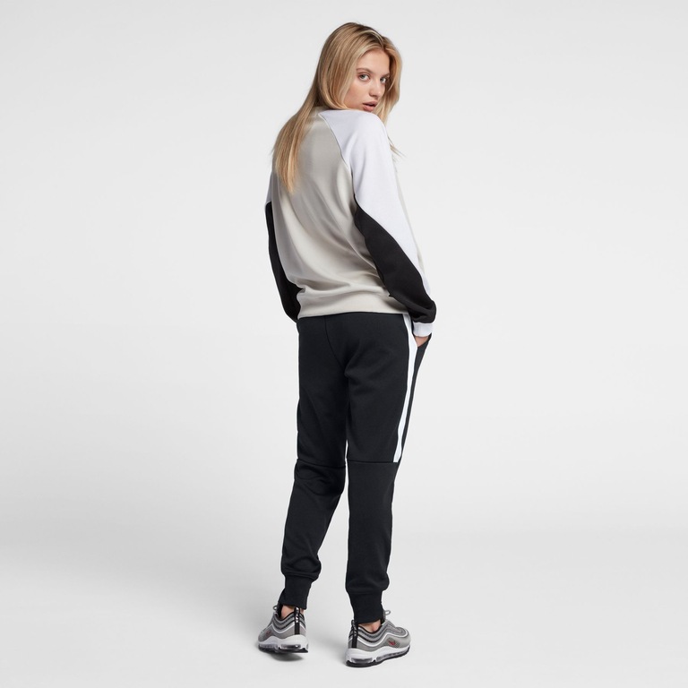 Calça Nike Sportswear Jogger Feminina - Foto 6