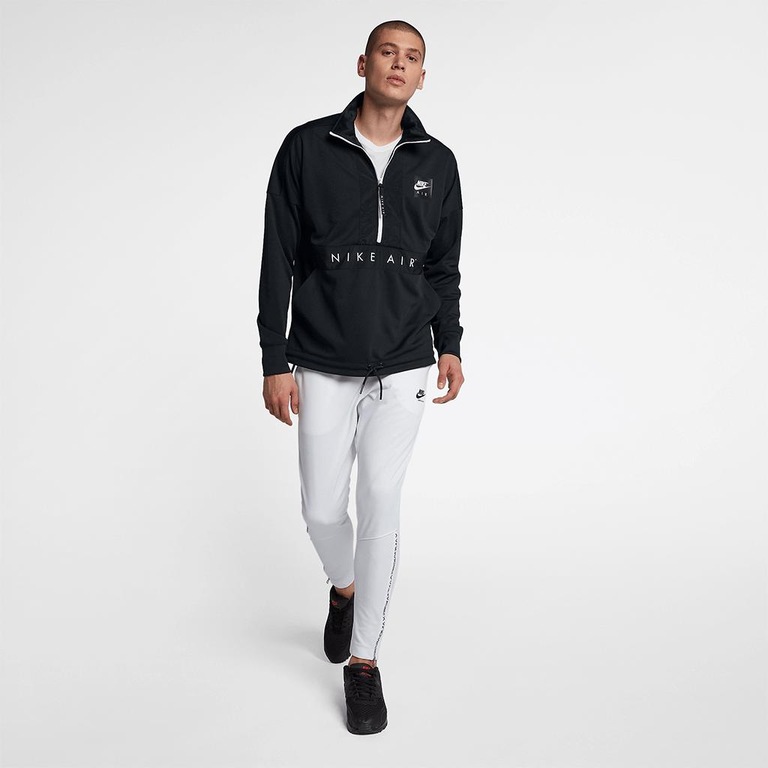 Camiseta Nike Sportswear Air Masculina - Foto 4