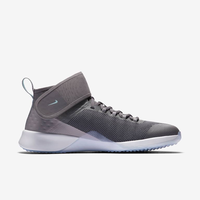 Tênis Nike Air Zoom Strong 2 Feminino - Foto 3
