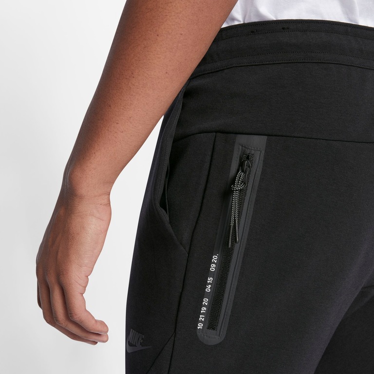 Calça Nike Sportswear Tech Masculina - Foto 4