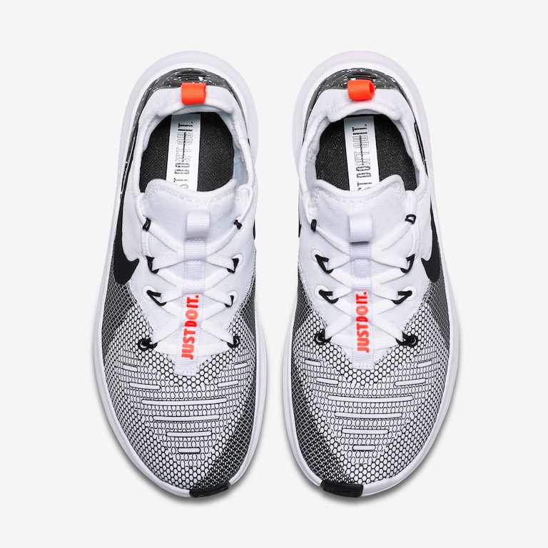 Tênis Nike Free TR 8 Feminino - Foto 4