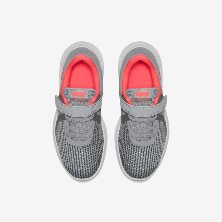 Tênis Nike Revolution 4 Infantil - Foto 4