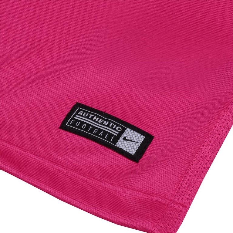 Camisa Nike Internacional Outubro Rosa Masculina - Foto 6