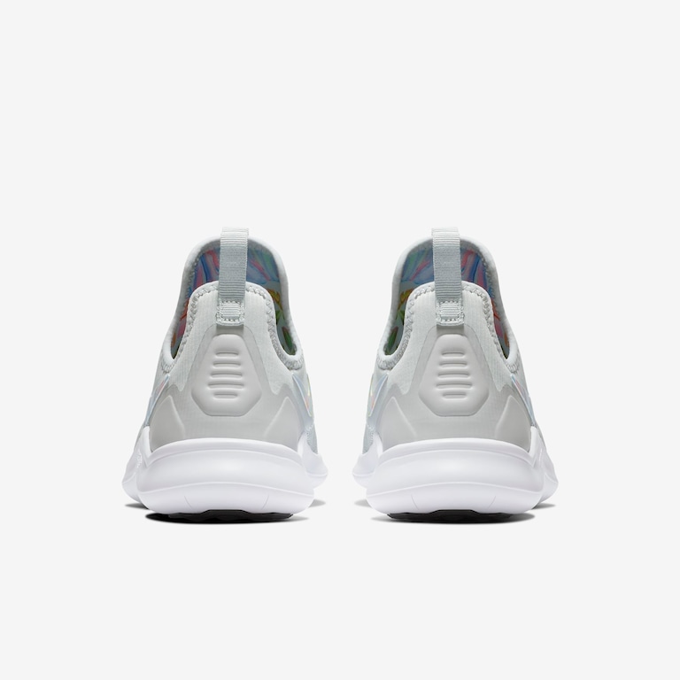 Tênis Nike Free TR 8 Print Feminino - Foto 6