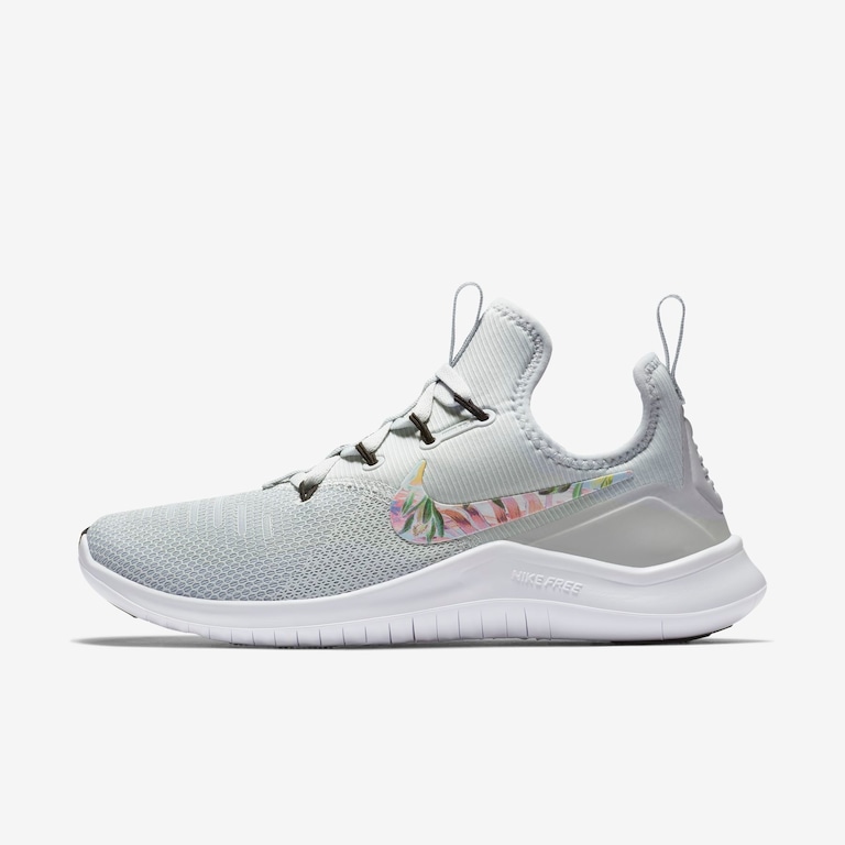 Tênis Nike Free TR 8 Print Feminino - Foto 1