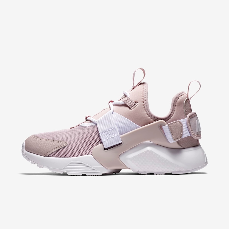 Tênis Nike Air Huarache City Low Feminino - Foto 1