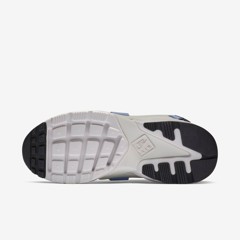 Tênis Nike Air Huarache City Low Feminino - Foto 2