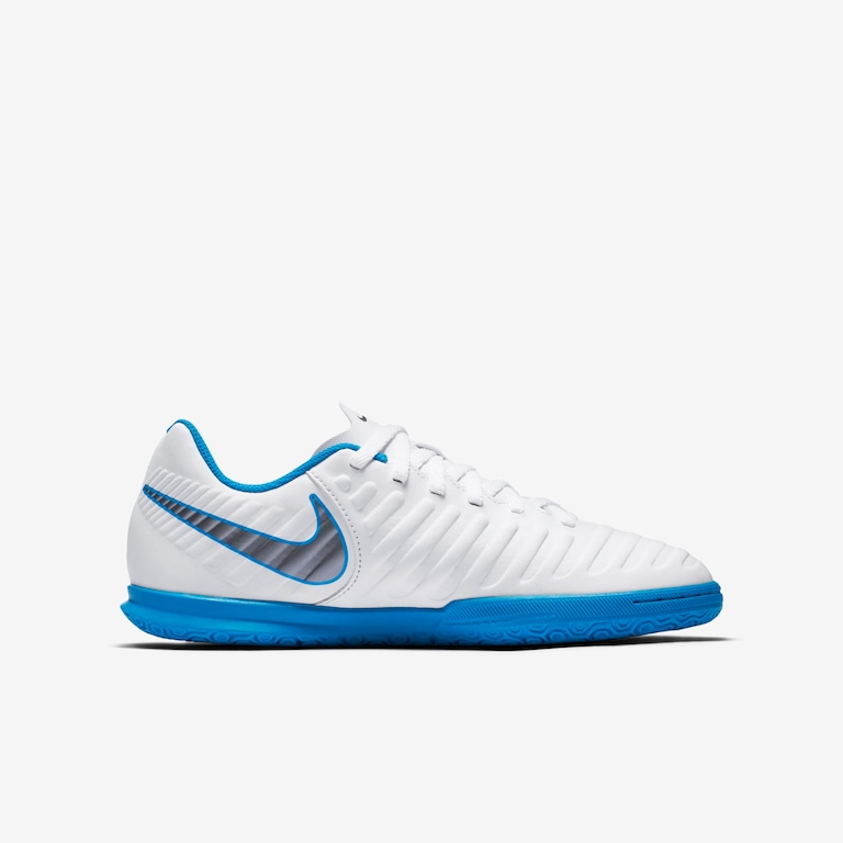Chuteira Nike Tiempo Legend VII Club Infantil Futsal - Foto 3