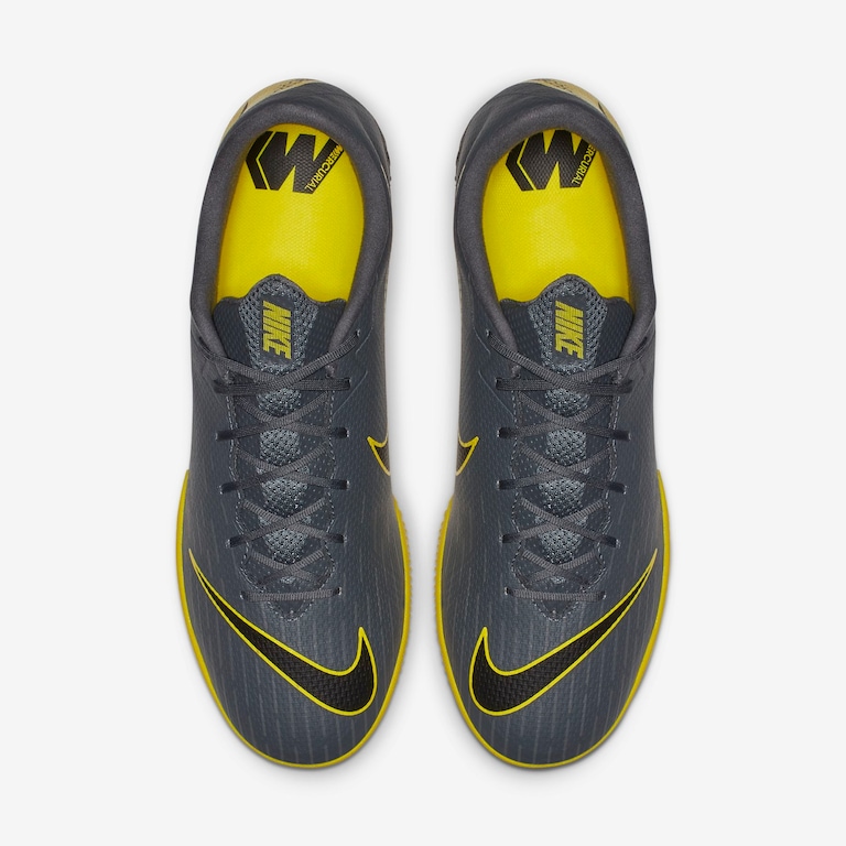 Chuteira Nike Mercurial Vapor XII Academy Futsal - Foto 4