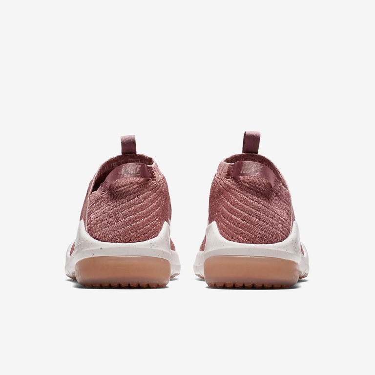 Tênis Nike Air Zoom Fearless Flyknit 2 Feminino - Foto 6