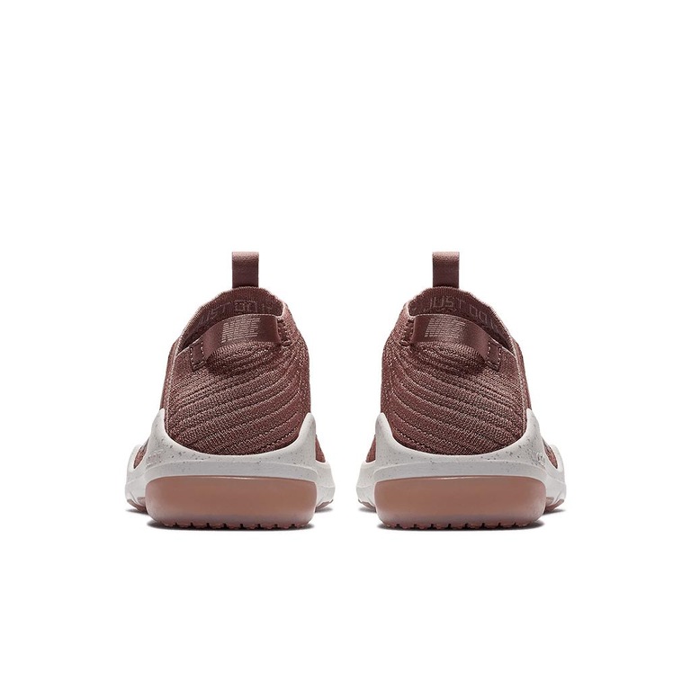 Tênis Nike Air Zoom Fearless Flyknit 2 Feminino - Foto 7