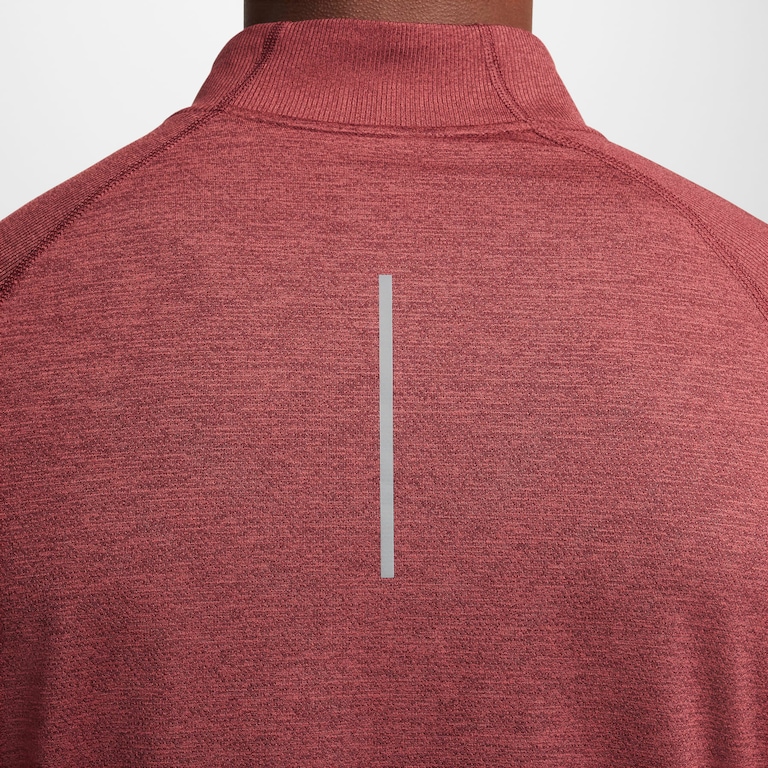 Camiseta Nike Element Masculina - Foto 6