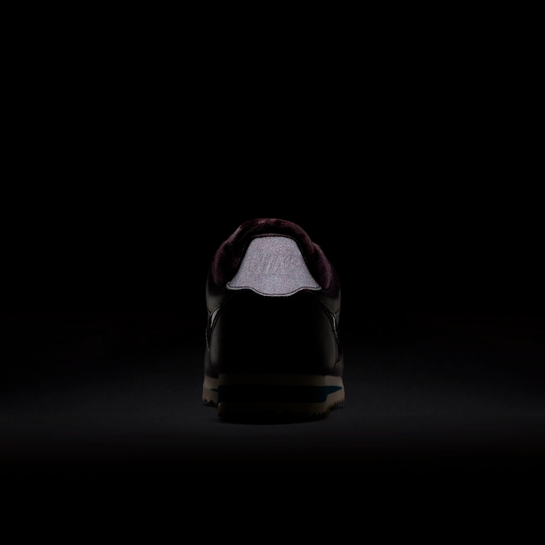 Tênis Nike Classic Cortez Special Edition Premium Feminino - Foto 8