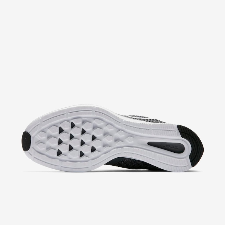 Tênis Nike Zoom Strike Masculino - Foto 2