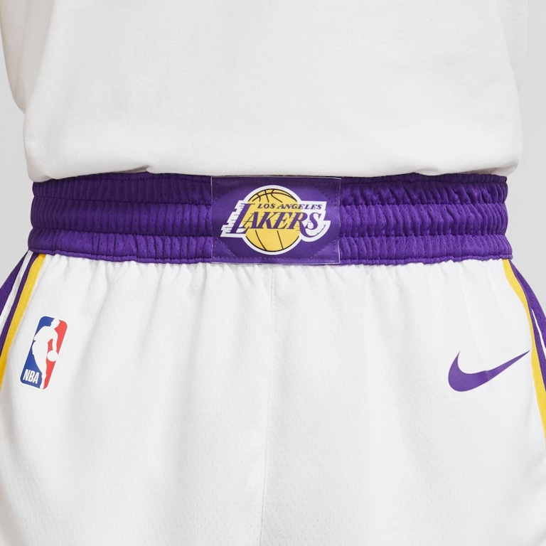 Shorts Nike Los Angeles Lakers Association Edition Swingman Masculino - Foto 3