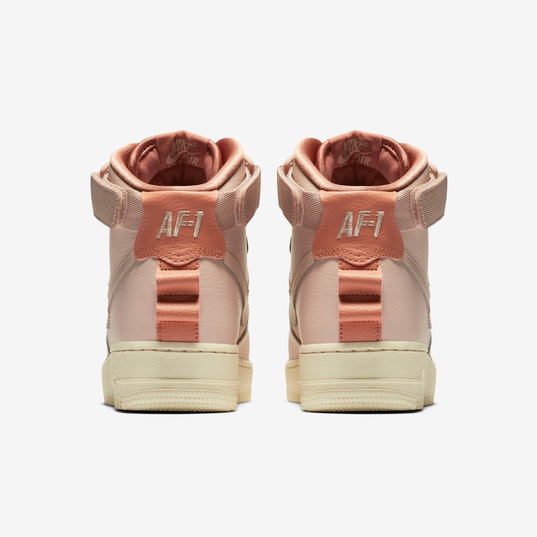 Tênis Nike Air Force 1 High UT Feminino - Foto 6