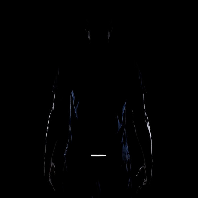 Camiseta Nike Dri-FIT Miler Masculina - Foto 7