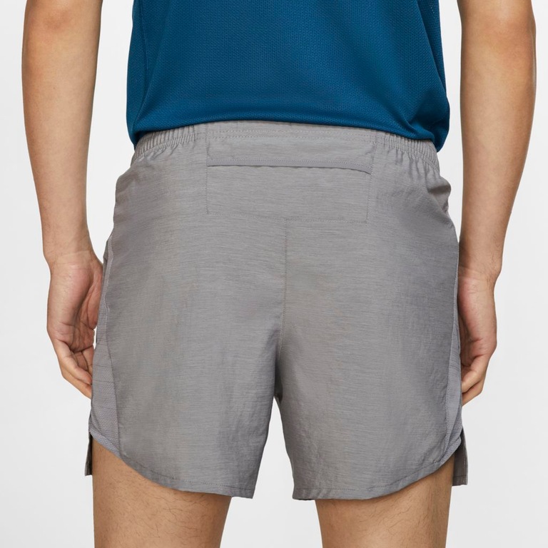 Shorts Nike Challenger Masculino - Foto 2