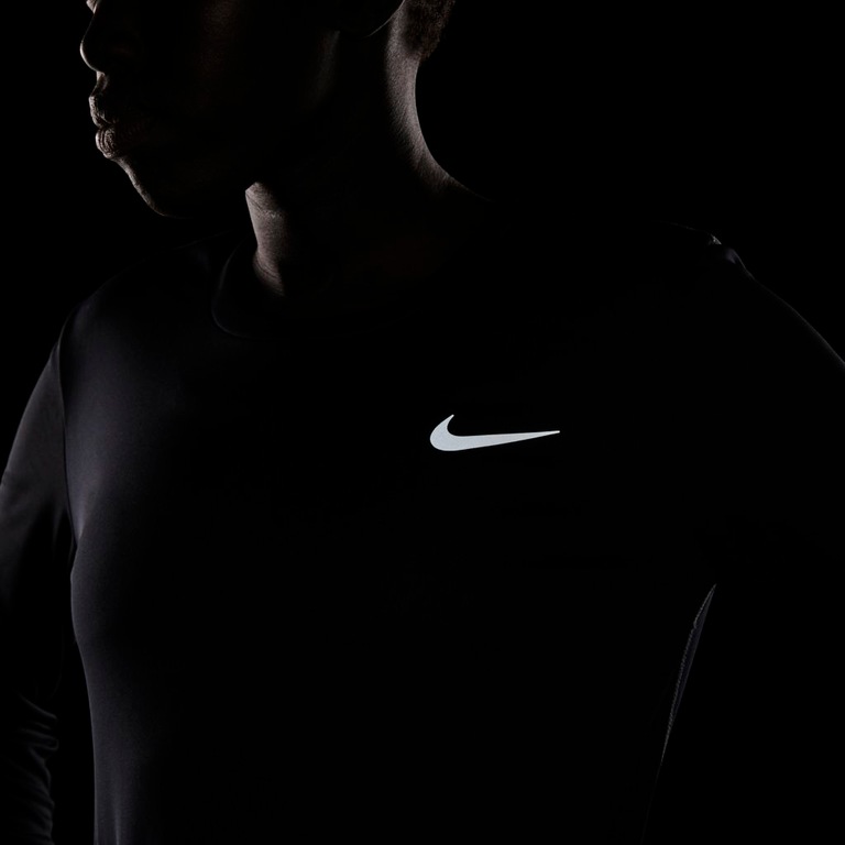 Camiseta Nike Miller Feminina - Foto 8