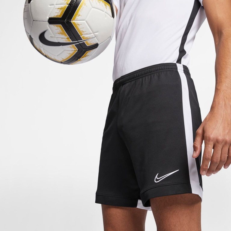 Shorts Nike Dri-FIT Academy Masculino - Foto 4