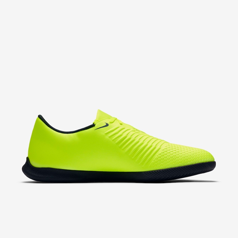 Chuteira Nike Phantom Venom Club Futsal - Foto 3