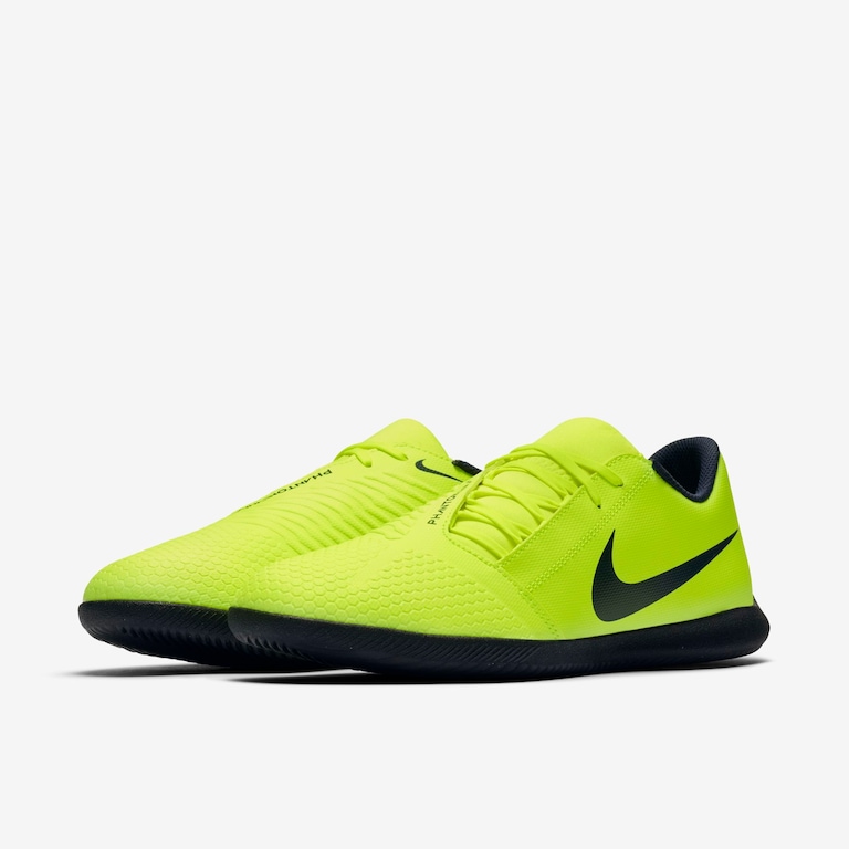 Chuteira Nike Phantom Venom Club Futsal - Foto 5