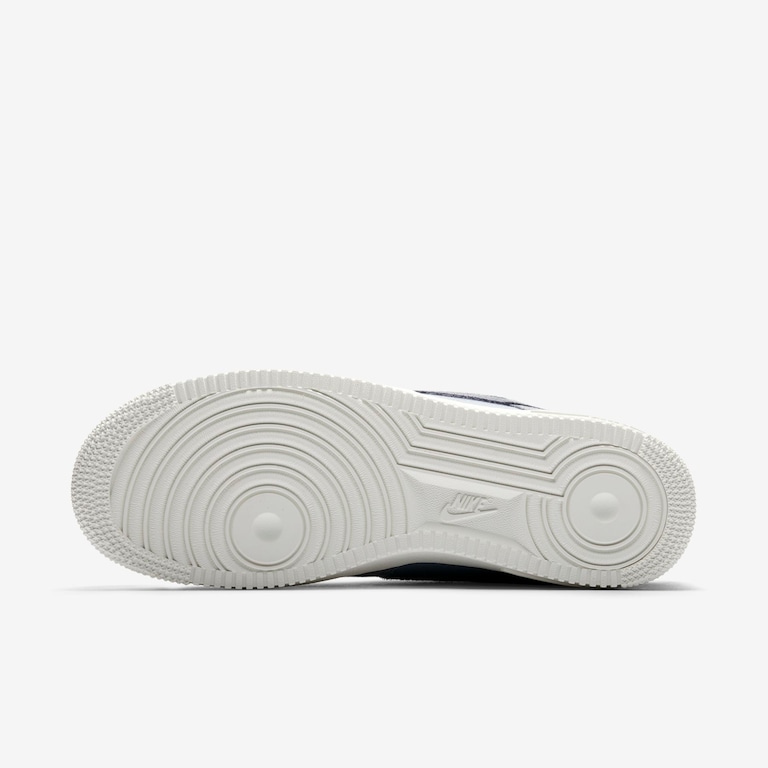 Tênis Nike Air Force 1 '07 Suede Masculino - Foto 2