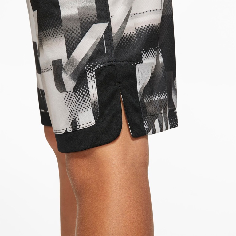 Shorts Nike Dri-Fit Dominate AOP 1 Infantil - Foto 6