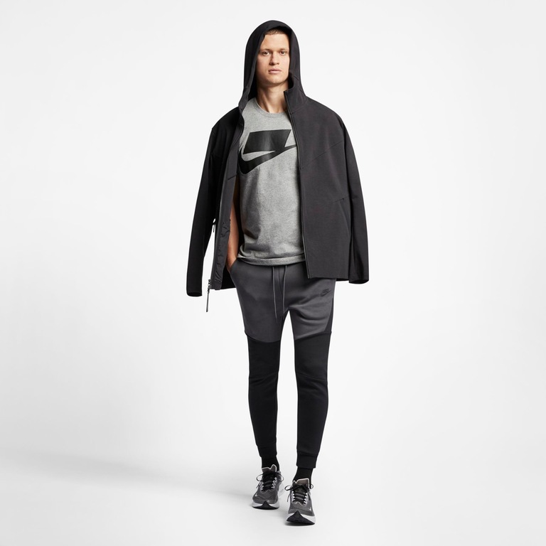 Jaqueta Nike Tech Pack Masculina - Foto 2